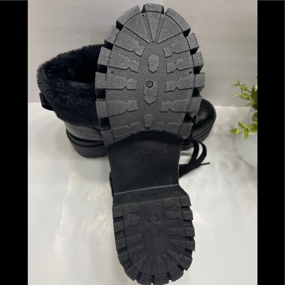 NEW Sugar Cullin Womens Faux Fur Leather Boots - Picture 5 of 8